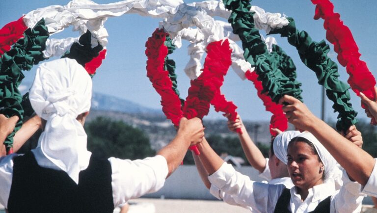 What Is Reno Known For? (16 Things It's Famous For)