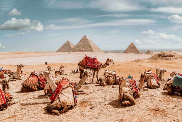 What is Egypt Known For? (15 Things It's Famous For)